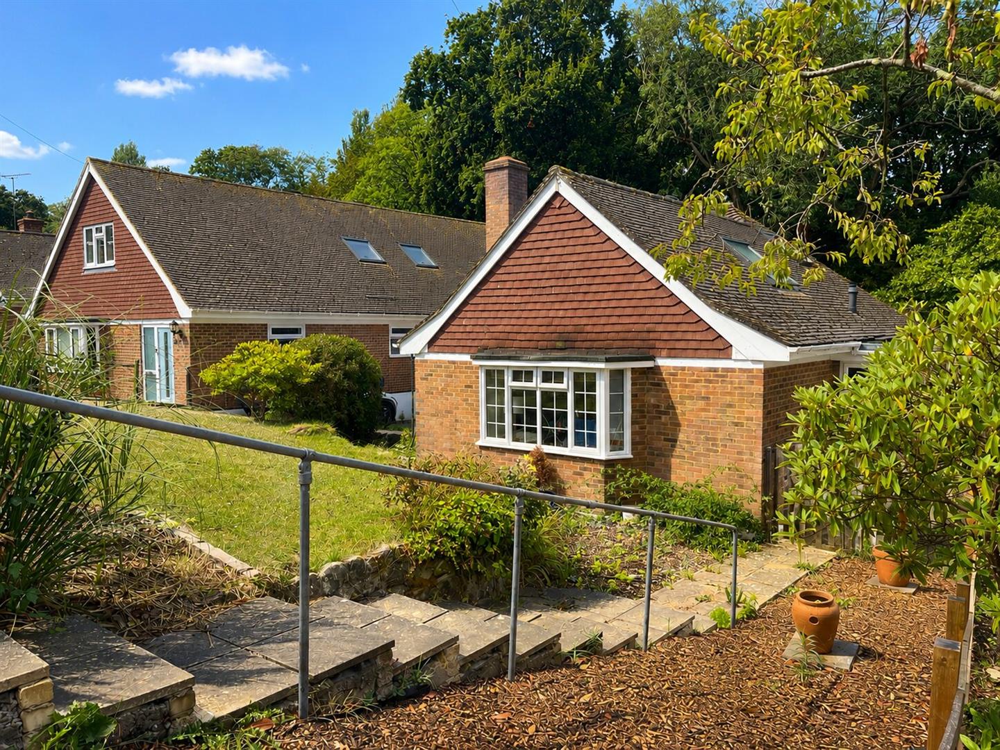 Knowle Road, Fairlight
